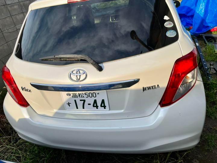 2011 Toyota Vitz
